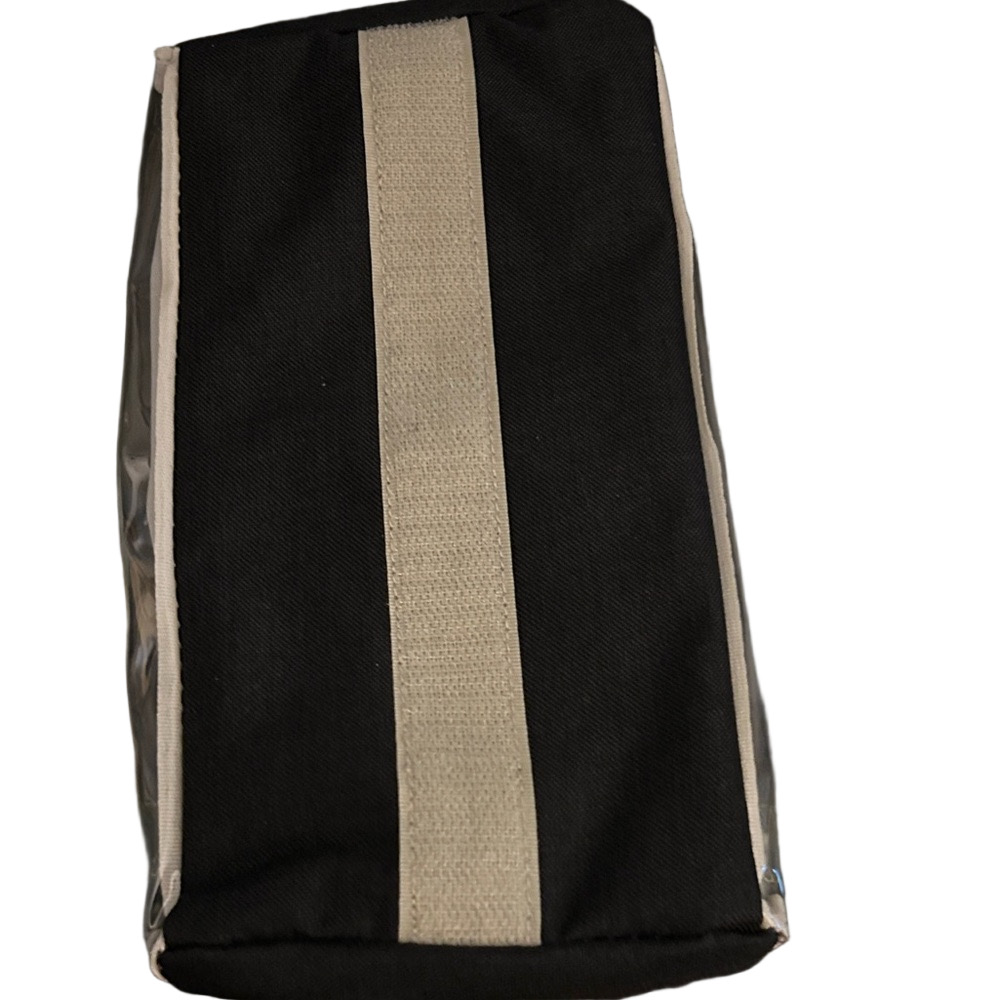 Black Multi-Compartment travel Bag in excellent condition- clean like new. - Picture 4 of 5